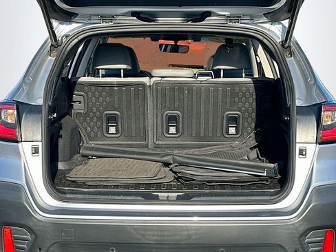 Used 2022 Subaru Outback Limited image 28