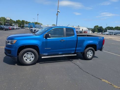 Used 2018 Chevrolet Colorado W/T AWD/4WD image 4