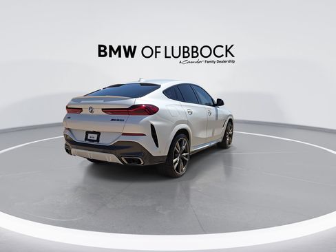 Used 2022 BMW X6 M50i w/ Executive Package AWD/4WD image 8