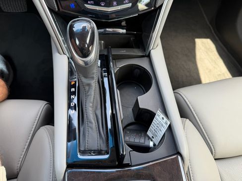Used 2014 Cadillac XTS Premium FWD image 24