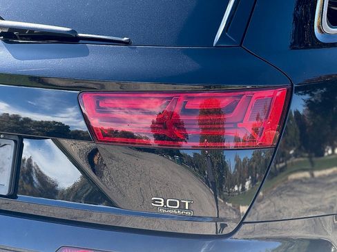 Used 2017 Audi Q7 3.0T Premium Plus image 18