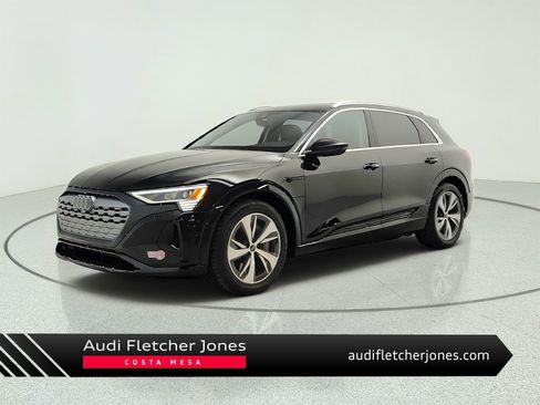 Used 2024 Audi Q8 e-tron Premium Plus AWD/4WD image 1