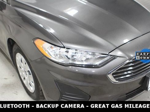 Used 2019 Ford Fusion S image 9