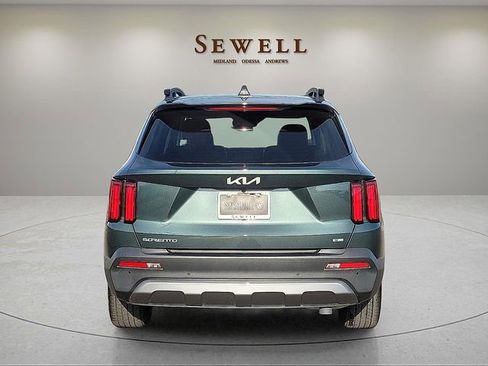 Used 2023 Kia Sorento SX Prestige AWD/4WD image 4