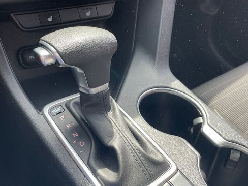 Used 2020 Kia Sportage LX w/ LX Popular Package image 6