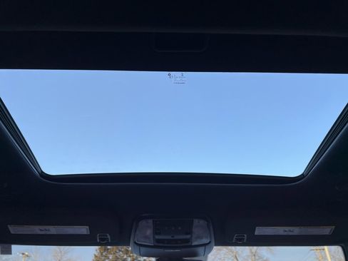 Used 2024 Dodge Durango SRT image 32