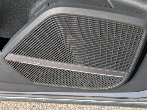 Used 2024 Audi Q5 2.0T Premium Plus image 17