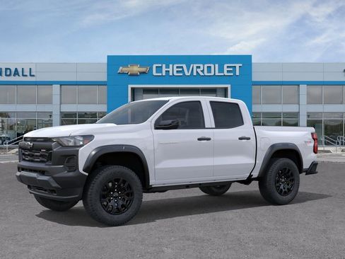 New 2026 Chevrolet Colorado Trail Boss AWD/4WD image 2