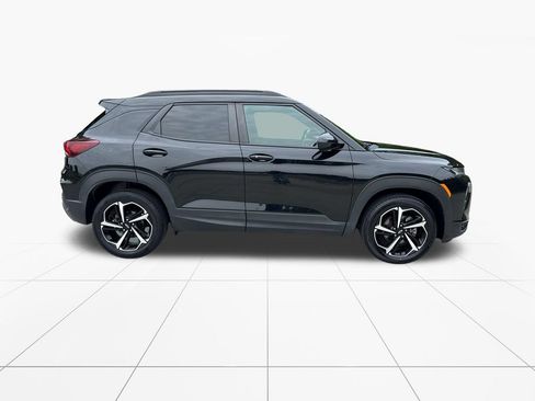 Used 2022 Chevrolet TrailBlazer RS w/ Sun and Liftgate Package AWD/4WD image 9