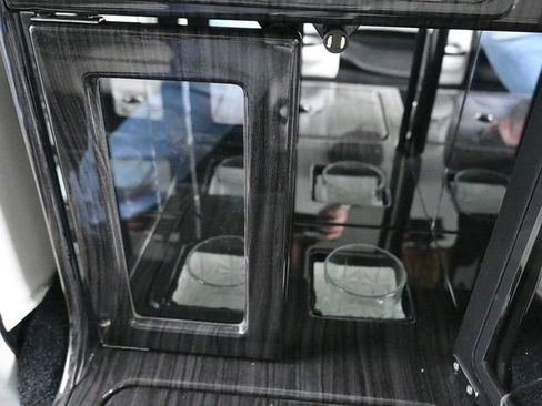 Used 2020 Cadillac Escalade ESV Platinum w/ Escalade Sport Edition AWD/4WD image 33