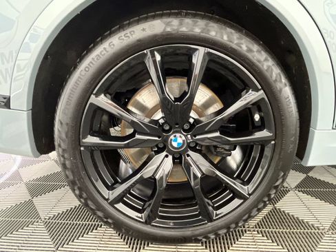 Certified 2024 BMW X7 M60i w/ Climate Comfort Package AWD/4WD image 17