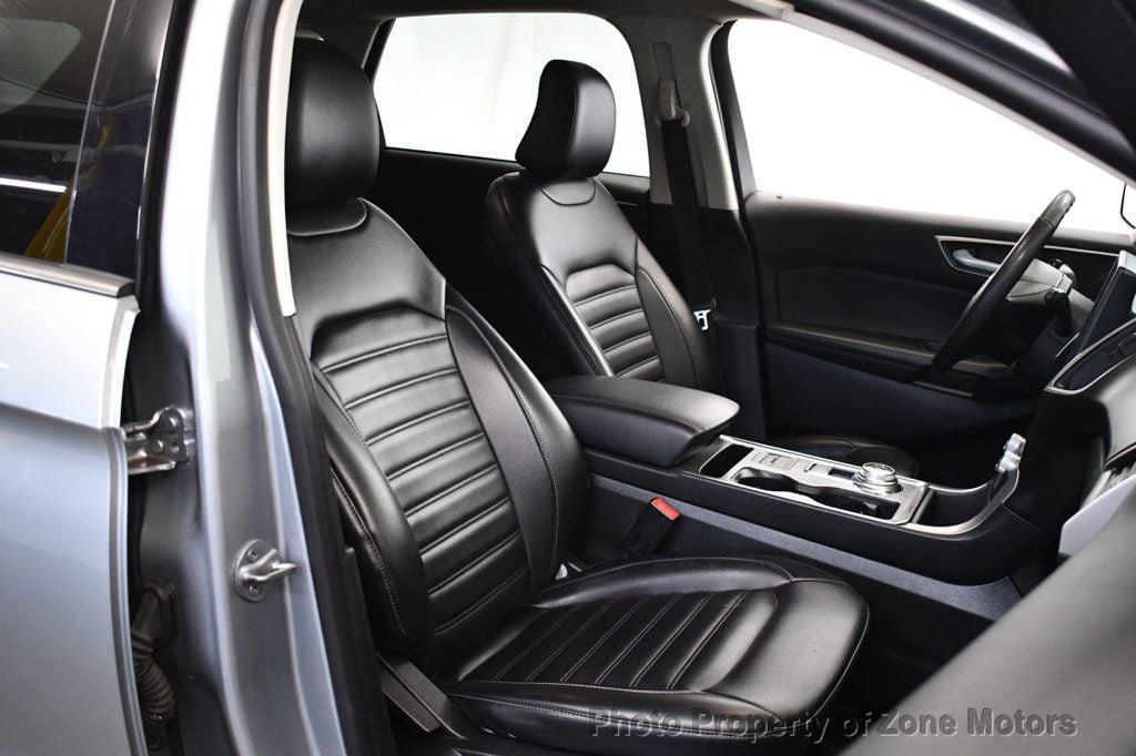 Used 2022 Ford Edge SEL AWD/4WD image 12