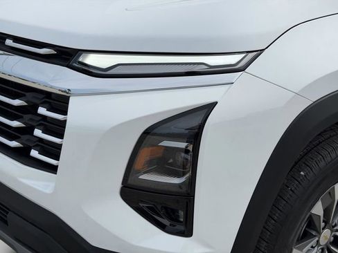 New 2026 Chevrolet Equinox LT w/ Convenience Package II image 13