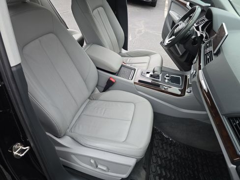 Used 2019 Audi Q5 2.0T Premium Plus w/ Premium Plus Package image 10