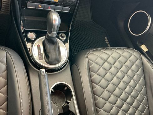 Used 2019 Volkswagen Beetle 2.0T S image 17