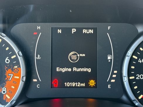 Used 2016 Jeep Renegade Latitude image 30