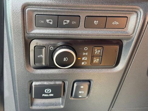 Used 2023 Ford F150 Lariat w/ Equipment Group 502A High image 16