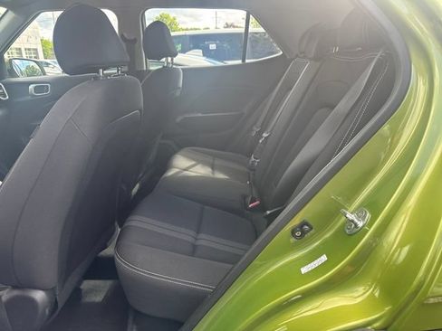 Used 2021 Hyundai Venue SEL FWD image 26