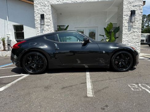 Used 2012 Nissan 370Z Touring w/ Sport Pkg RWD image 17