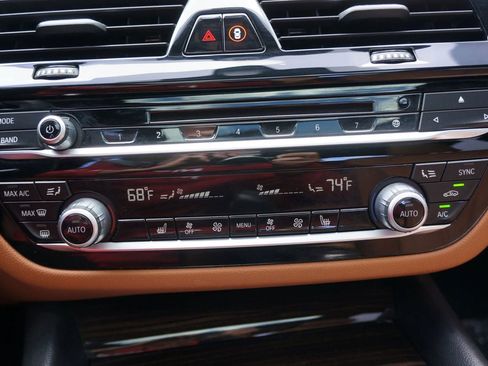 Used 2018 BMW 530i image 35