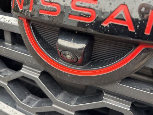 Used 2023 Nissan Frontier PRO-4X w/ Pro-4X Premium Package image 32