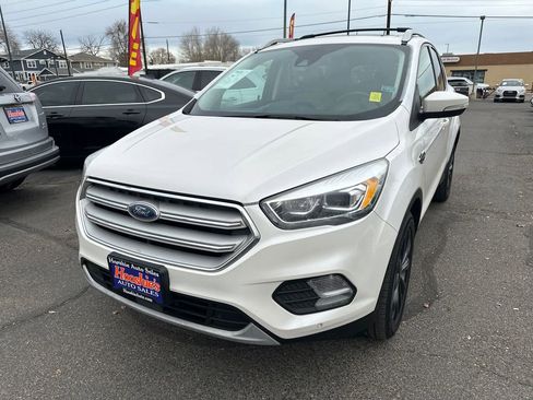 Used 2018 Ford Escape Titanium w/ Ford Safe & Smart Package image 4