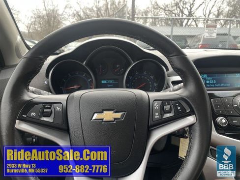 Used 2013 Chevrolet Cruze LT image 18