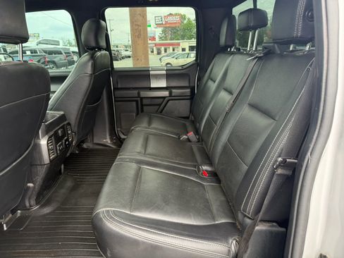 Used 2017 Ford F150 XLT w/ Equipment Group 302A Luxury AWD/4WD image 11