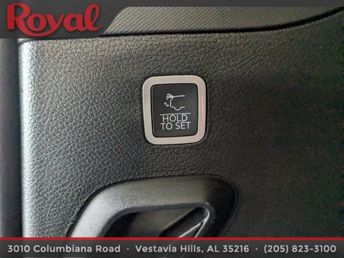 Used 2023 Jeep Wagoneer Series II image 15