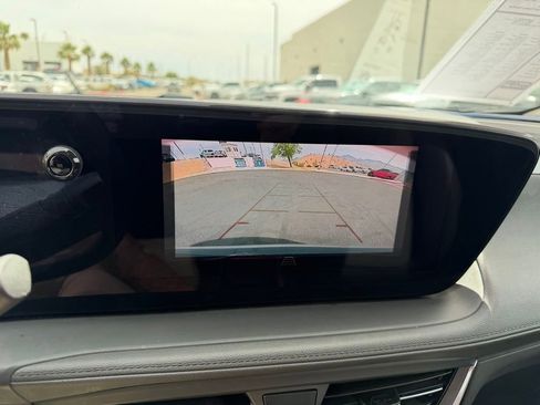 Used 2025 Buick Encore GX Preferred image 27