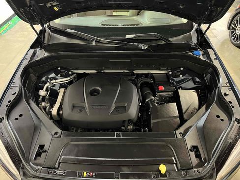 Used 2021 Volvo XC90 T5 Momentum AWD/4WD image 32