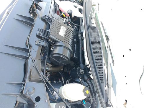 Used 2017 Chevrolet Express 2500 RWD image 25