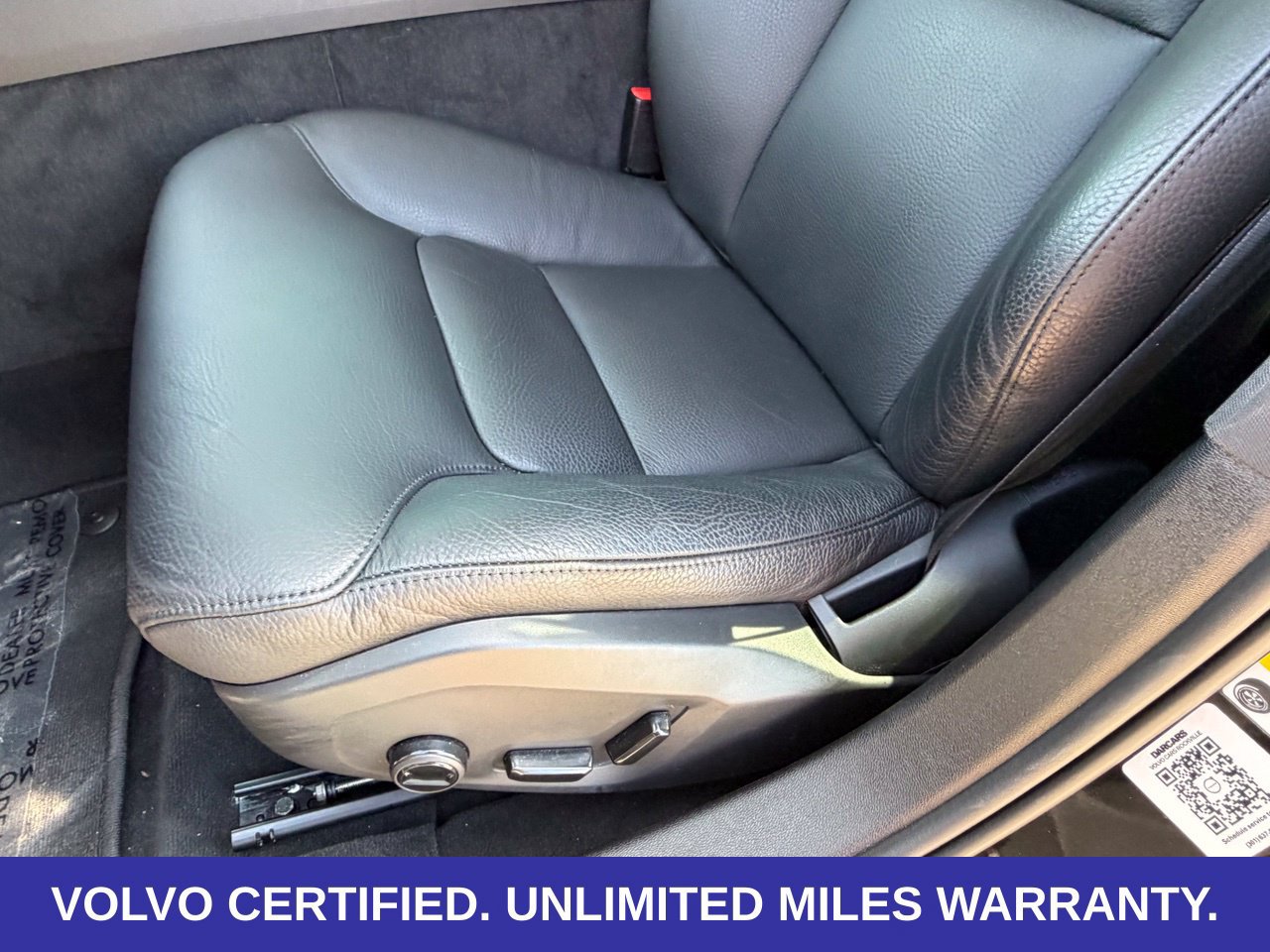 Certified 2024 Volvo S60 B5 Plus w/ Climate Package FWD image 35