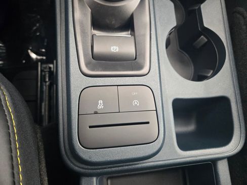 New 2026 Ford Maverick Lobo AWD/4WD image 17