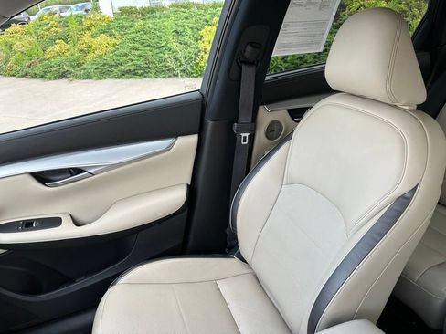 Used 2021 INFINITI QX50 Sensory w/ Accent Package AWD/4WD image 38