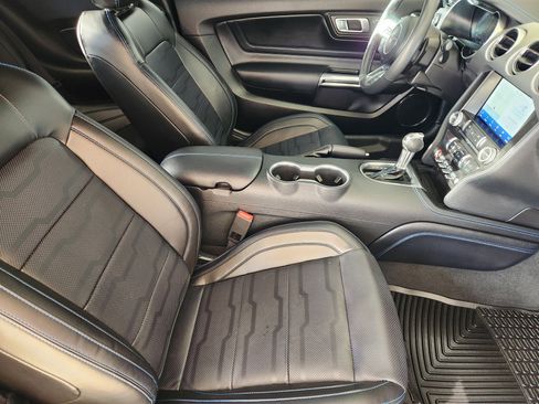 Used 2022 Ford Mustang GT Premium w/ Equipment Group 401A image 15