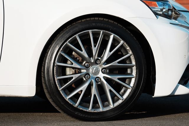 Used 2015 Lexus IS 250 w/ Navigation System Package RWD image 19