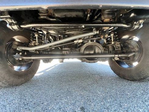 Used 2017 RAM 2500 Big Horn w/ Night Special Edition AWD/4WD image 19