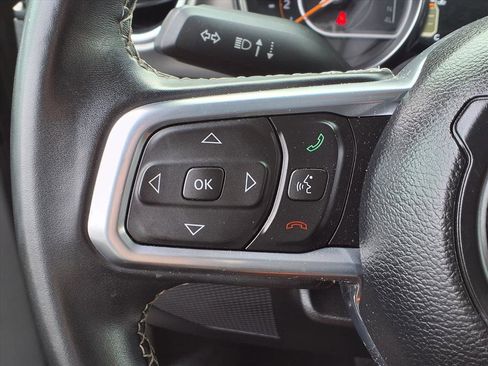 Used 2021 Jeep Wrangler Unlimited Sahara w/ Uconnect 4C Nav & Sound Group image 20