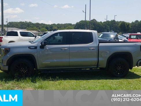 Used 2025 GMC Sierra 1500 Elevation w/ Elevation Premium Package AWD/4WD image 11
