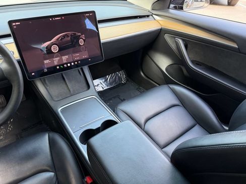 Used 2022 Tesla Model 3 Long Range AWD/4WD image 41