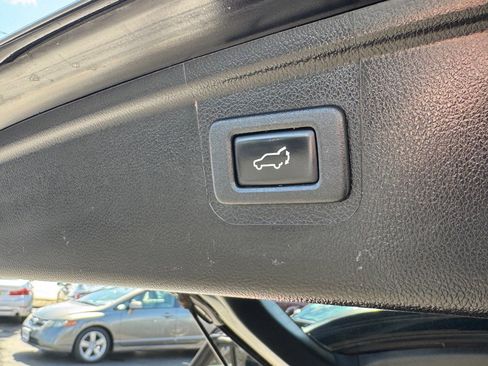 Used 2017 Subaru Outback 2.5i Limited image 21