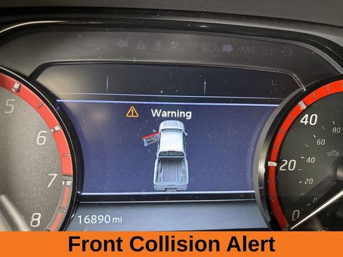 Used 2025 Nissan Frontier PRO-4X AWD/4WD image 15