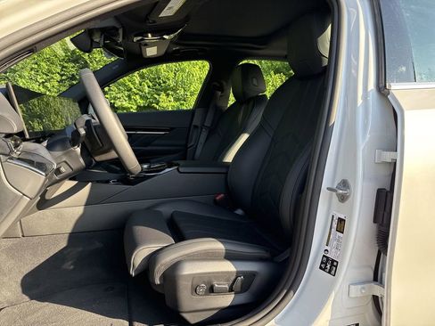 Used 2025 BMW 228i xDrive w/ Premium Package image 15