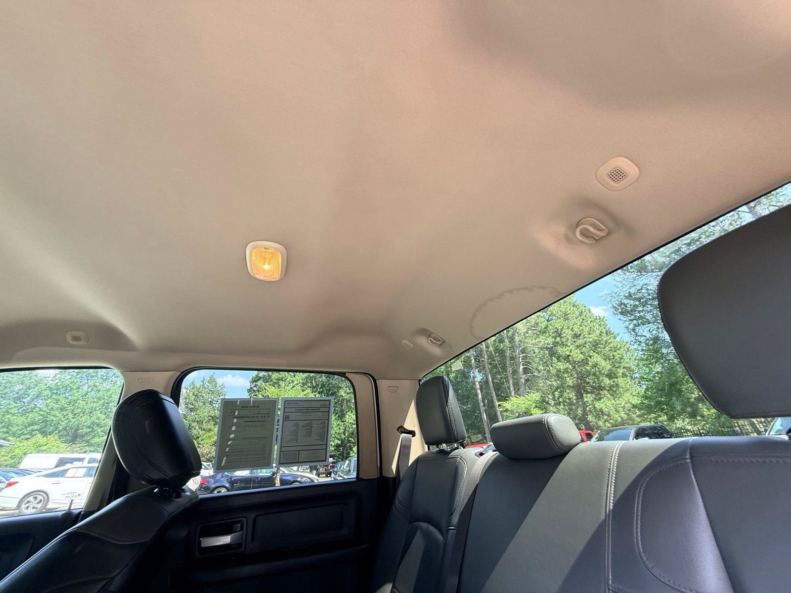 Used 2019 RAM 2500 Tradesman RWD image 31