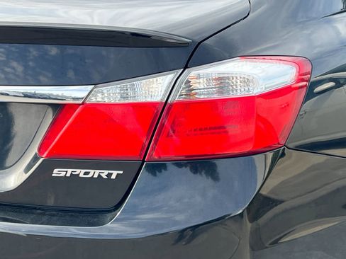 Used 2015 Honda Accord Sport image 24