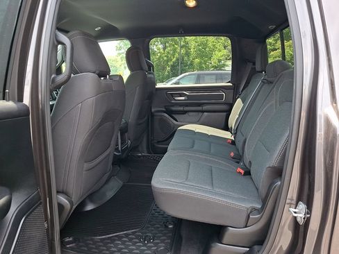 Used 2020 RAM 1500 Big Horn AWD/4WD image 13