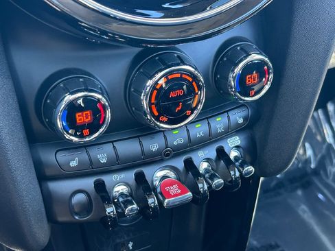 Used 2024 MINI Cooper S FWD image 27