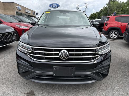 Used 2024 Volkswagen Tiguan S AWD/4WD image 3