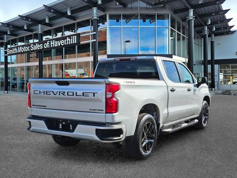 Used 2022 Chevrolet Silverado 1500 Custom w/ Rally Edition AWD/4WD image 5